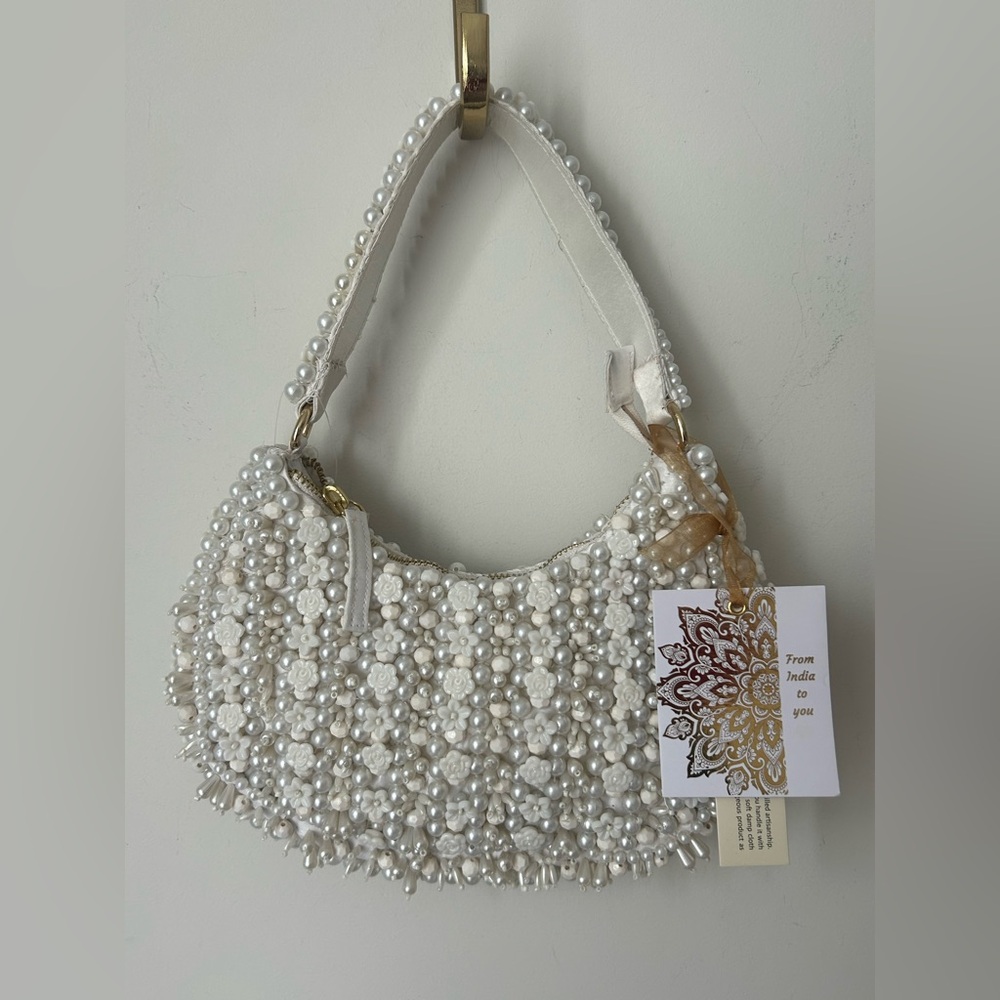 Viral Beaded pearl floral shoulder bag